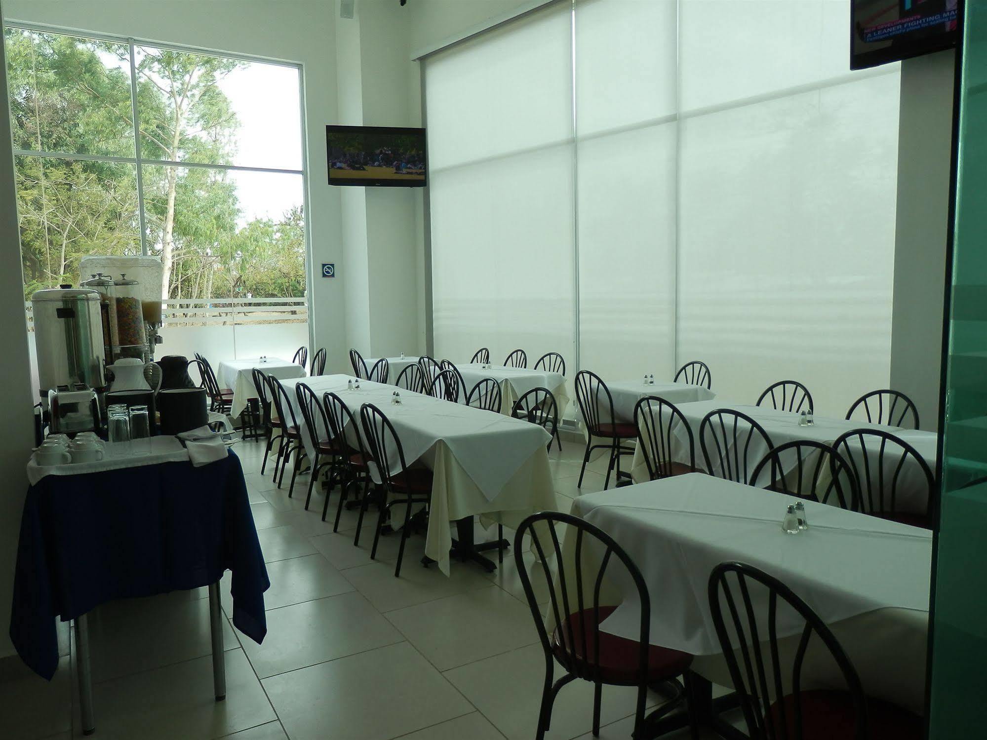 Hotel Hex Esteli Exterior photo